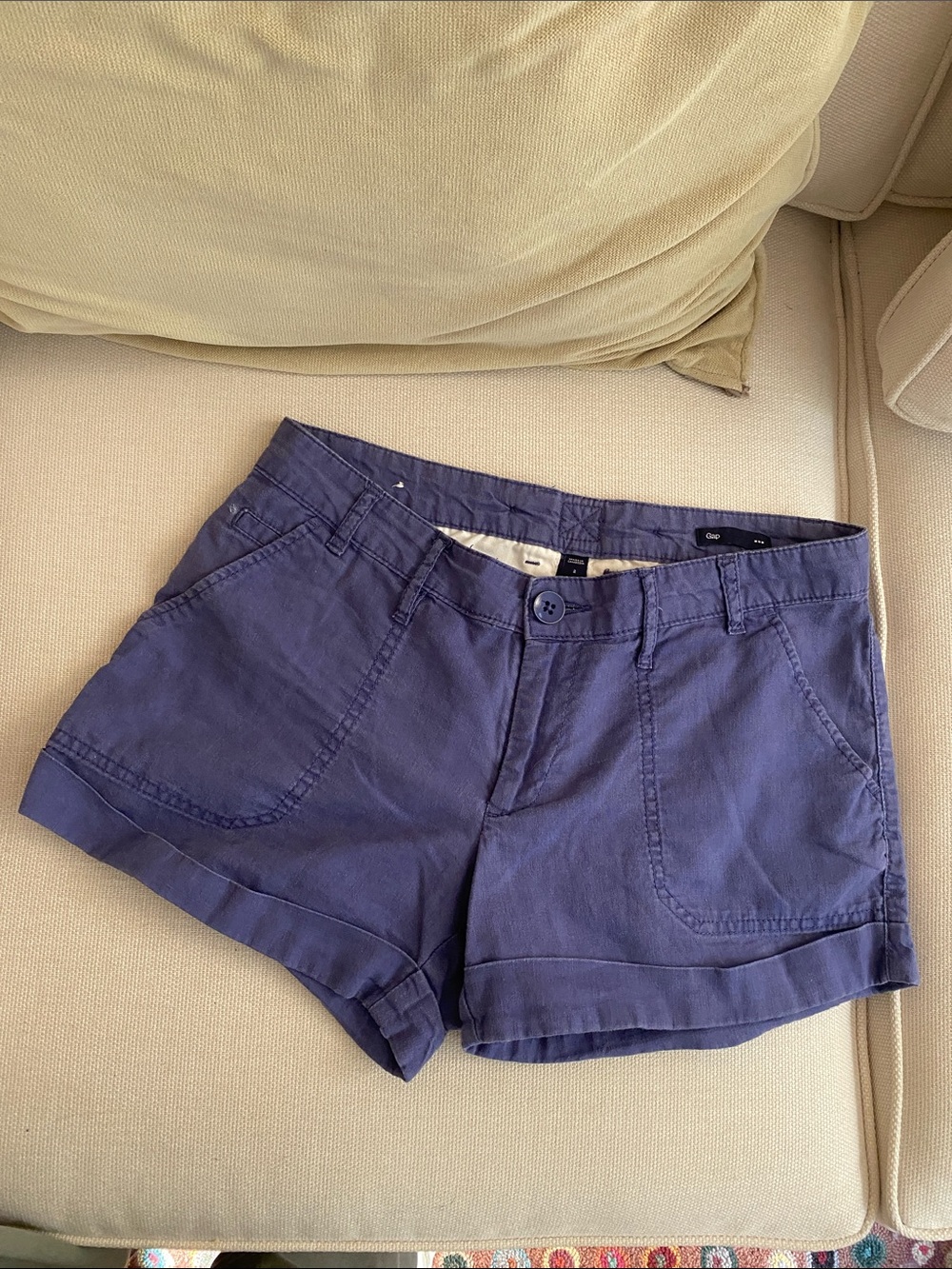 GAP low rise linen shorts